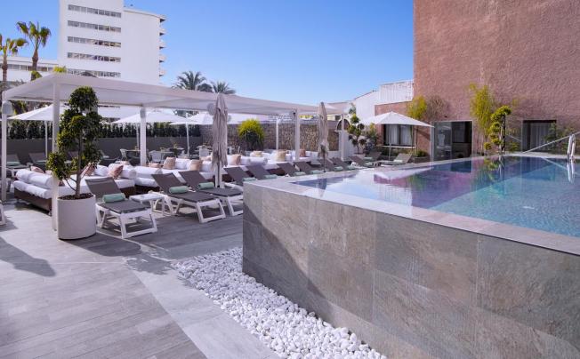 Фото отеля Fenix Hotel Torremolinos