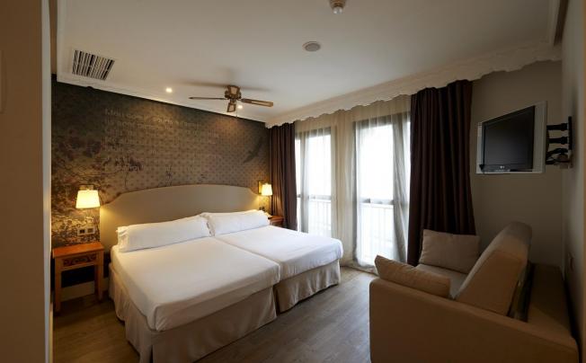 Фото отеля Fenix Hotel Torremolinos