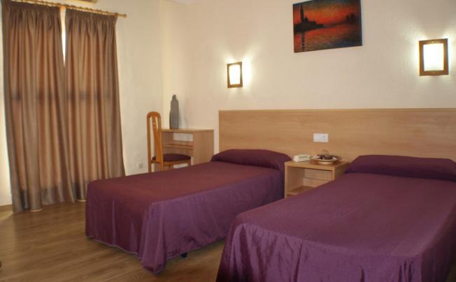 Фото отеля Kristal Hotel Torremolinos