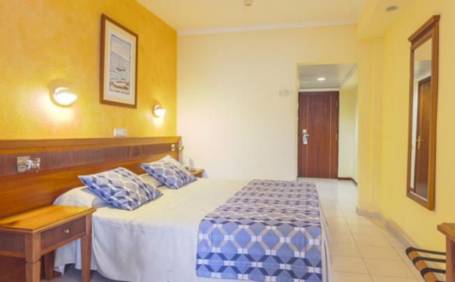 Фото отеля Sirenis Hotel Club Siesta