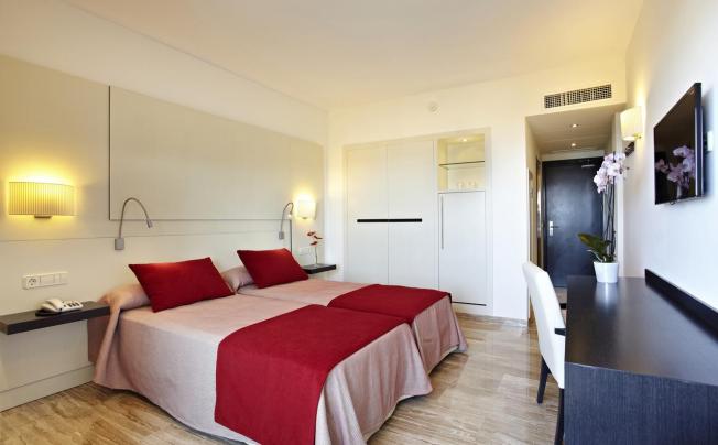 Фото отеля Grupotel Taurus Park 