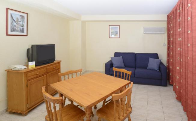 Фото отеля Avenida Apartamentos
