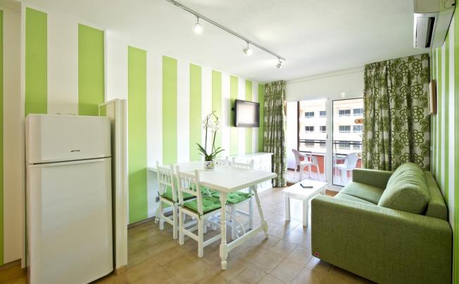 Фото отеля Salles Beach Apartamentos