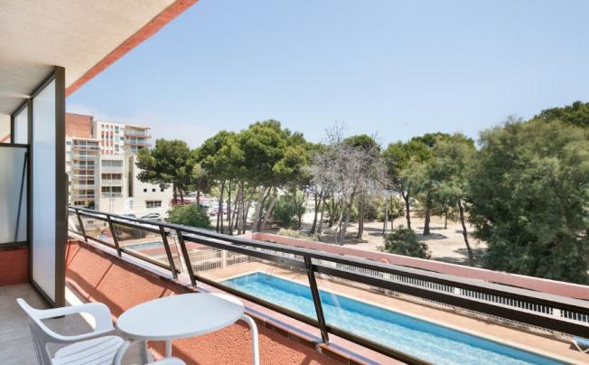 Фото отеля Salles Beach Apartamentos