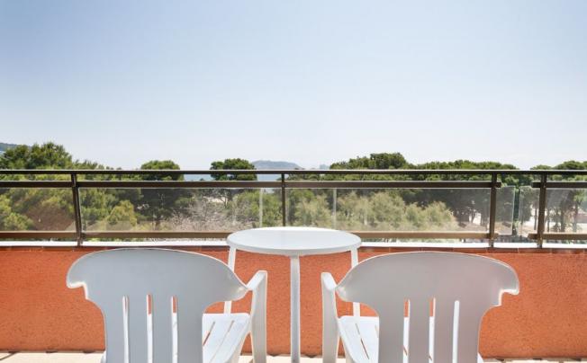 Фото отеля Salles Beach Apartamentos