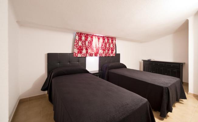Фото отеля Salles Beach Apartamentos