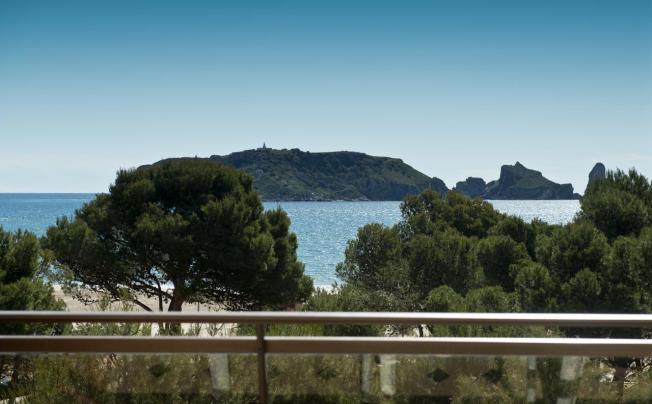 Фото отеля Salles Beach Apartamentos