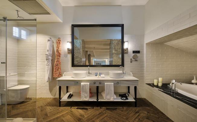 Фото отеля Only You Boutique Hotel Madrid