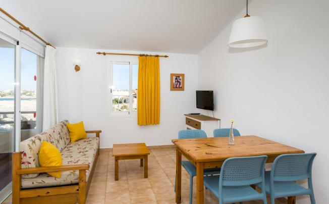 Фото отеля Sol Ponent Apartamentos