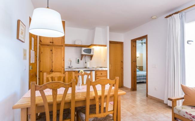 Фото отеля Sol Ponent Apartamentos