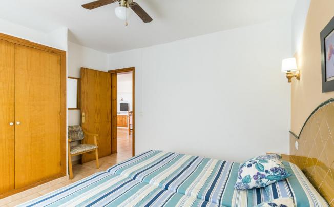 Фото отеля Sol Ponent Apartamentos