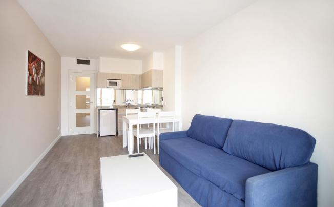 Фото отеля Port Eugeni Apartamentos
