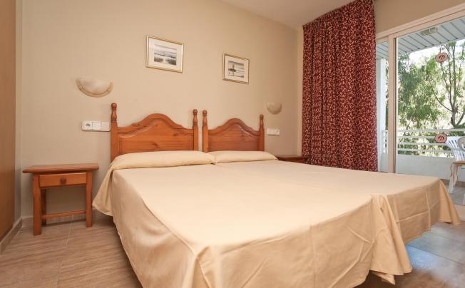 Фото отеля Rentalmar Royal Apartamentos