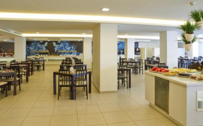 Фото отеля Kontiki Playa Hotel