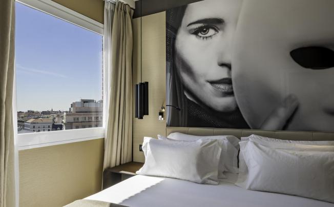 Фото отеля Nh Collection Madrid Suecia