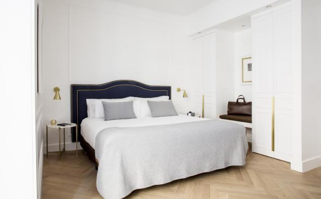 Фото отеля Midmost Hotel