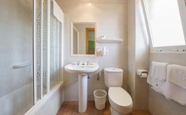Фото отеля Adelino Hostal