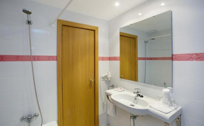 Фото отеля Js Miramar Hotel