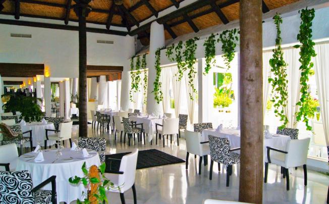 Фото отеля Albayzin Del Mar Hotel Suites