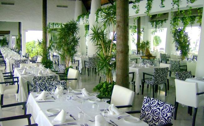 Фото отеля Albayzin Del Mar Hotel Suites