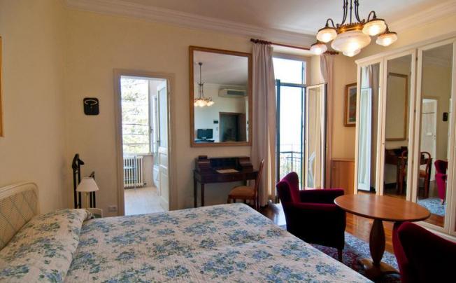 Фото отеля Grand Hotel Londra