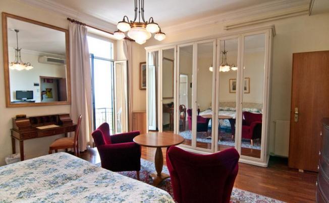 Фото отеля Grand Hotel Londra