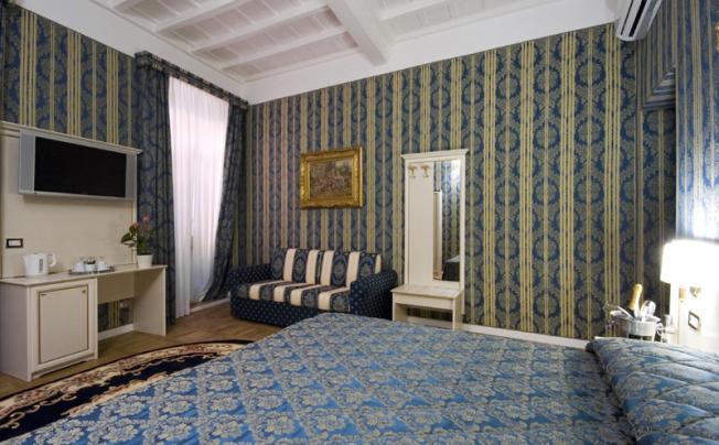 Фото отеля Esh 