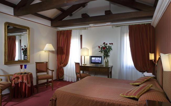 Фото отеля Ca' d'Oro Hotel