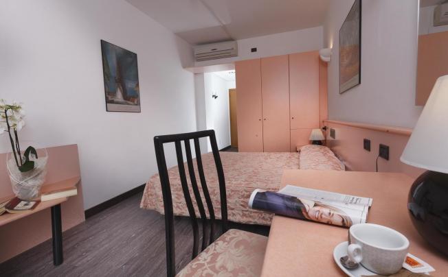 Фото отеля Centrale Hotel Riva Del Garda
