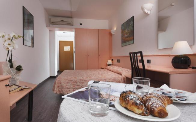Фото отеля Centrale Hotel Riva Del Garda