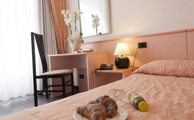 Фото отеля Centrale Hotel Riva Del Garda