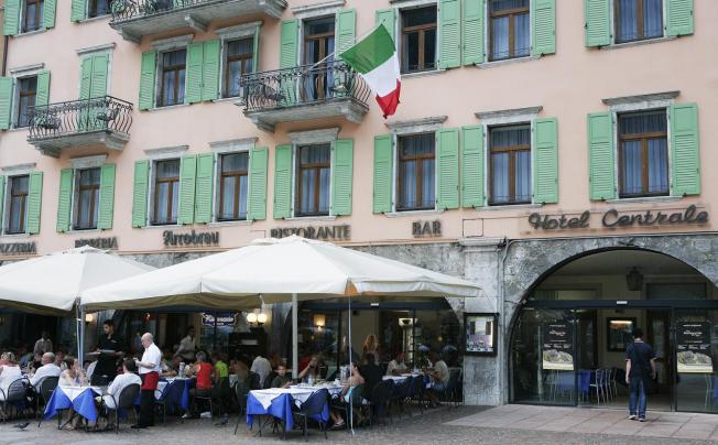 Фото отеля Centrale Hotel Riva Del Garda