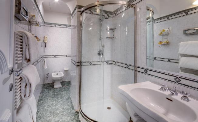 Фото отеля Roma Hotel