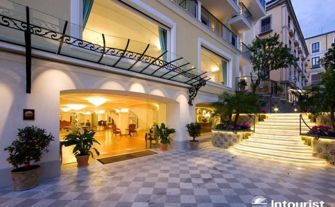 Фото отеля Grand Hotel La Favorita