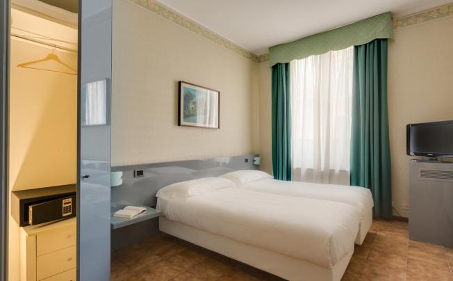Фото отеля Viva Hotel Milano