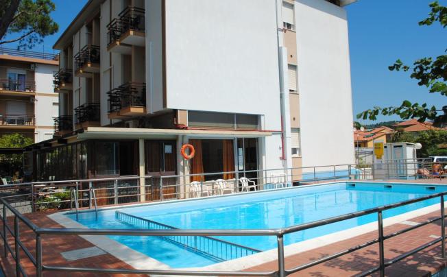 Фото отеля Astra Hotel