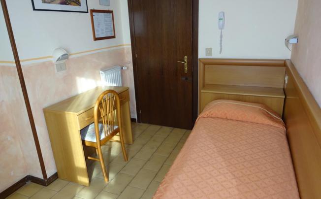 Фото отеля Astra Hotel