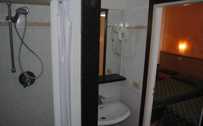 Фото отеля Astra Hotel