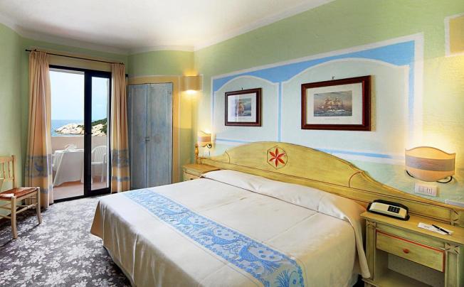 Фото отеля SMERALDO BEACH GRAND HOTEL 