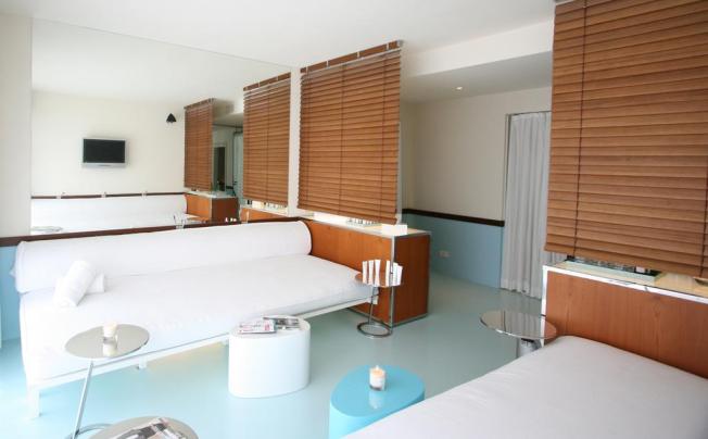 Фото отеля HOTEL J K PLACE