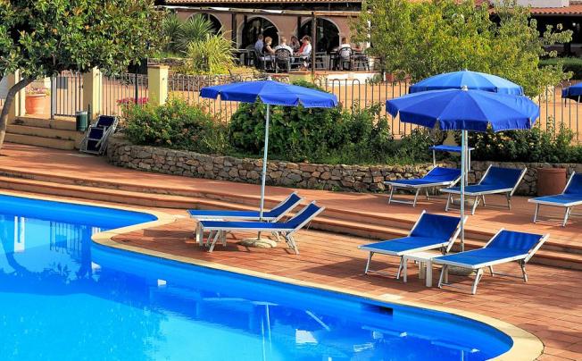 Фото отеля Colonna Beach Hotel