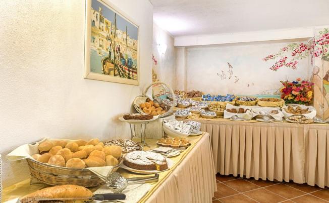 Фото отеля Colonna Beach Hotel