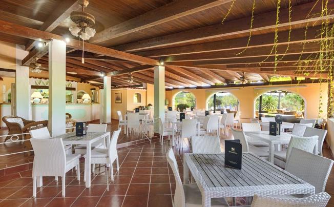Фото отеля Colonna Beach Hotel