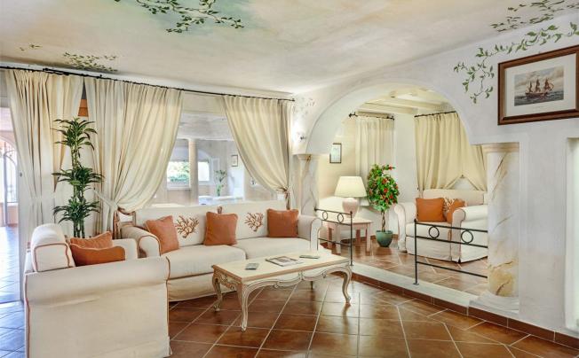 Фото отеля Colonna Beach Hotel