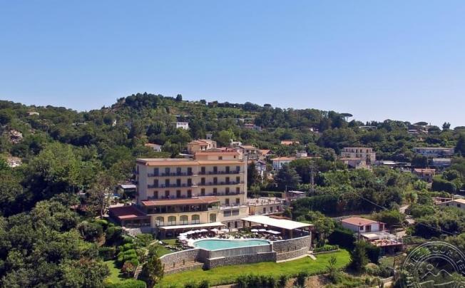 Фото отеля Due Golfi Grand Hotel