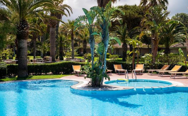 Фото отеля Baia Del Sole Resort