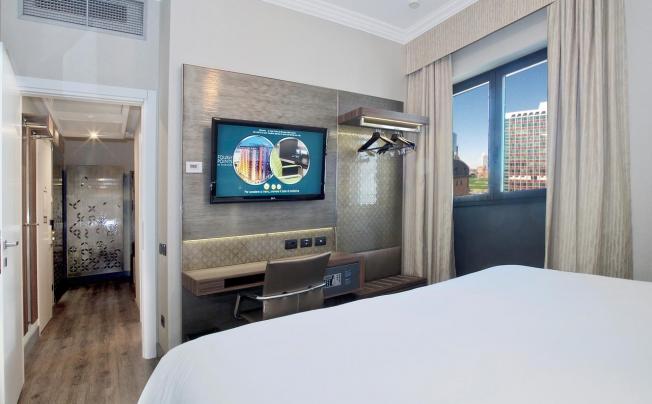 Фото отеля Sheraton Four Points Milan Centre