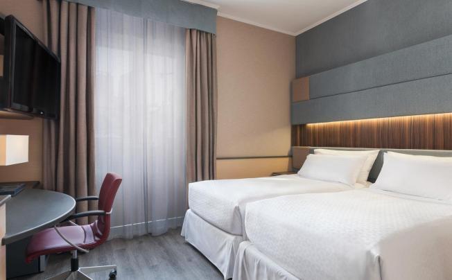 Фото отеля Sheraton Four Points Milan Centre