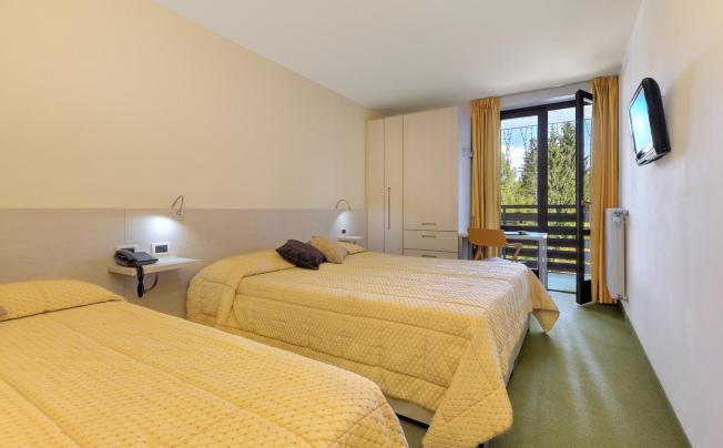 Фото отеля Alaska Hotel Folgarida
