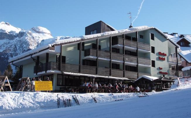 Фото отеля Alaska Hotel Folgarida